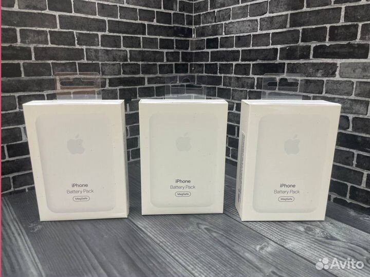 Повербанк Apple для iPhone