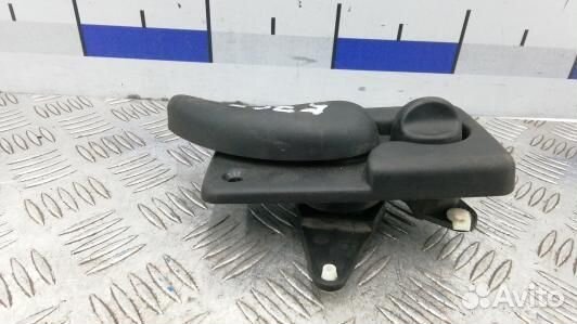 Ручка внутренняя двери распашной левой nissan inte