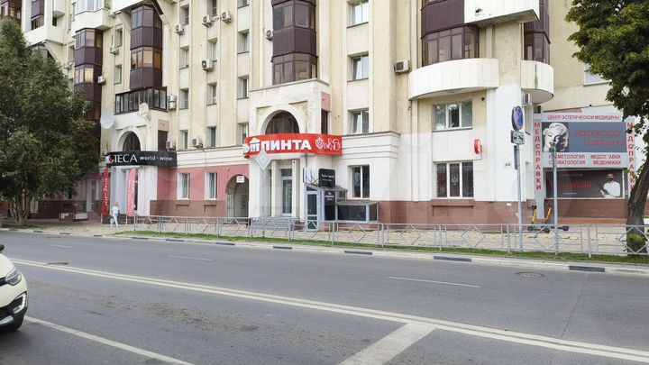 Торговая площадь, 105 м²