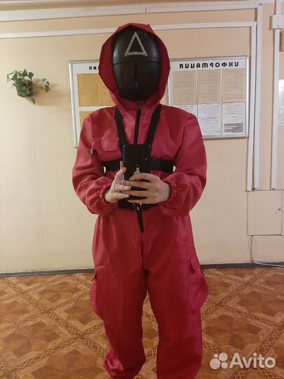 Розовый костюм Игра в кальмара