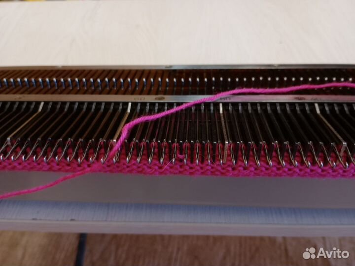 Вязальная машина Нева 2