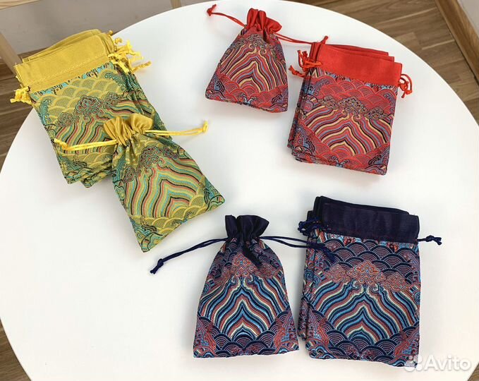 Подарочные мешочки из шелка и хлопка
