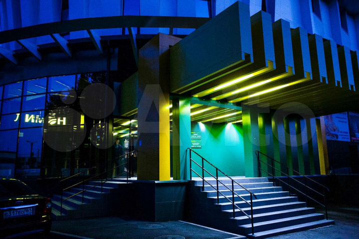 Офис лофт/хайтек с видом на парк, 65 м²