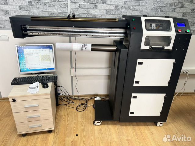 Компьютерный стол для двух принтеров