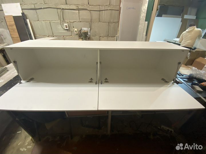 Тумба под телевизор подвесная/навесная