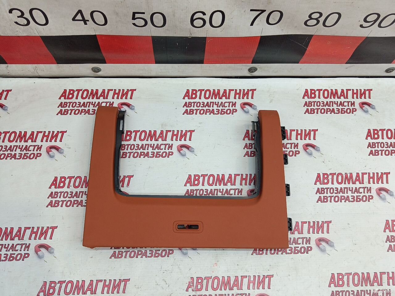 Накладка торпедо Lixiang L7