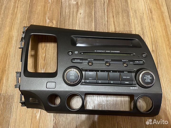 Магнитола honda civic 4d