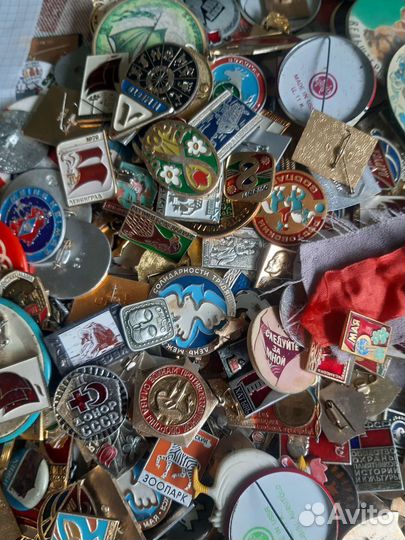 Значки СССР оптом