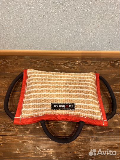 Подушка для дрессировки собак