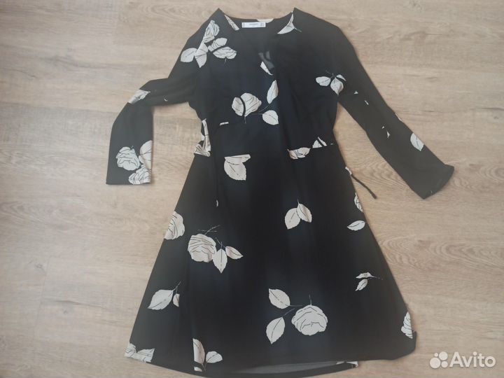 Платье трикотажное женское