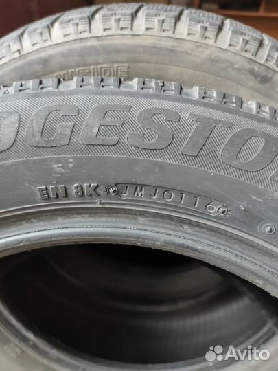 Bridgestone blizzak vrx 205/55 R16