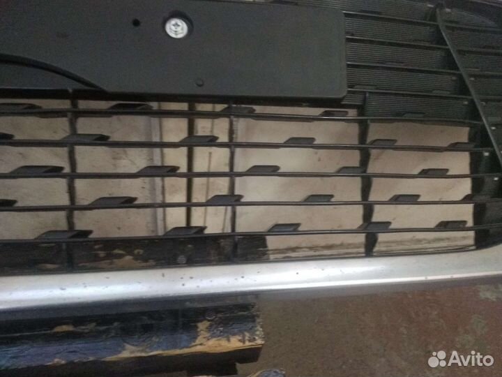 Решётка радиатора Toyota Camry v 55