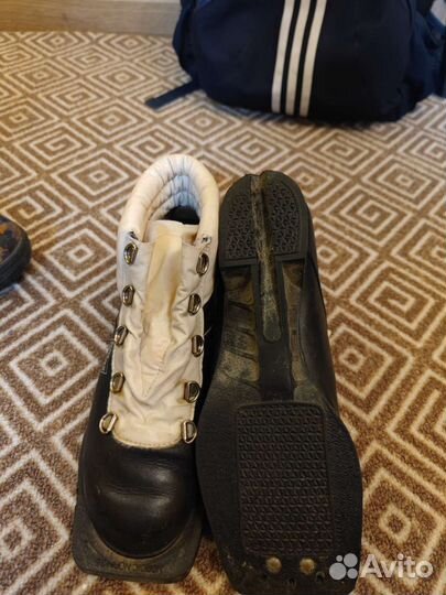 Лыжные ботинки botas