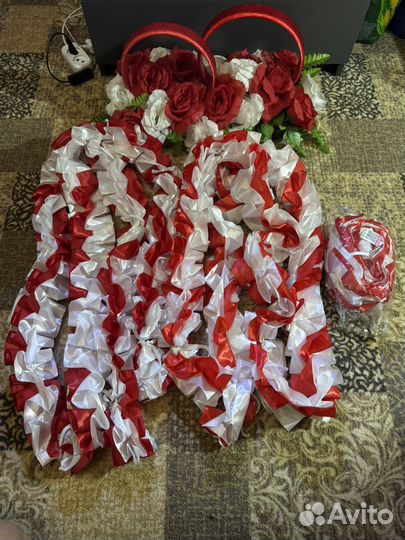 Свадебные украшения на машину