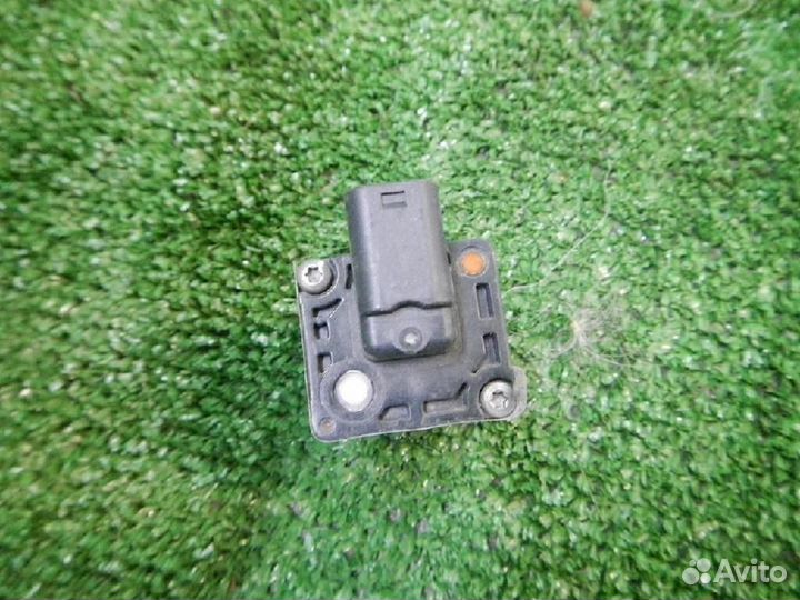 Камера BMW 3-Series