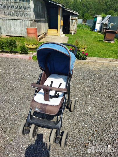 Коляска прогулочная