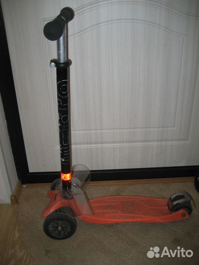 Самокат Maxi Micro оранжевый