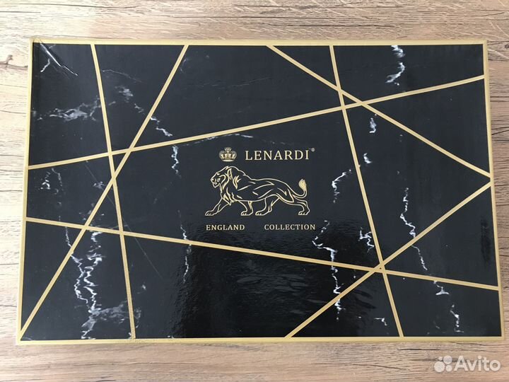 Чайный сервиз на 6 персон