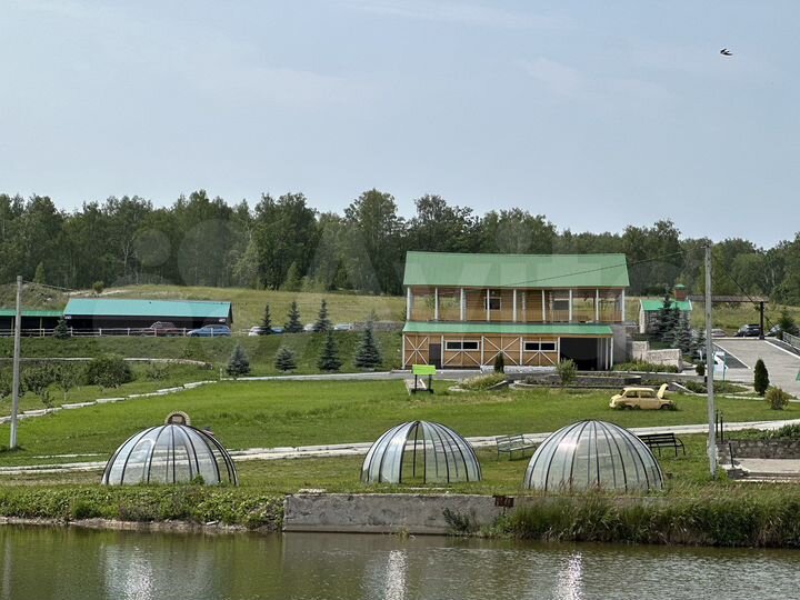 Коттедж 300 м² на участке 20 сот.