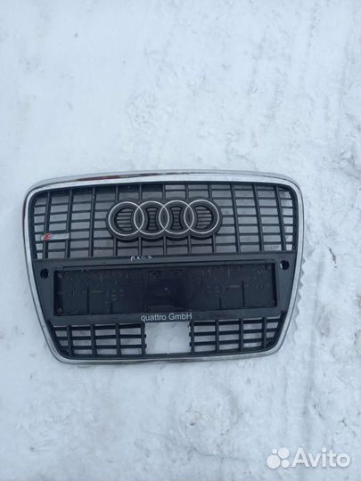 Решетка радиатора Ауди А6 С6 S Line Под парктроник