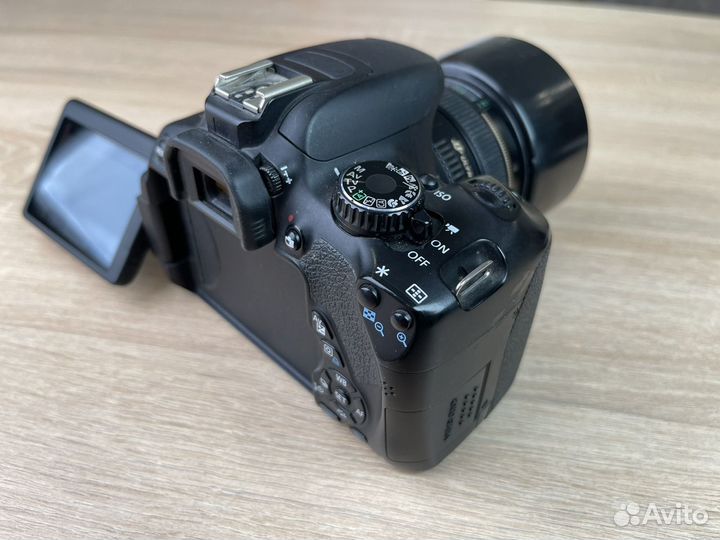 Фотоаппарат Canon 650d с обьектоивом 50mm f1.4
