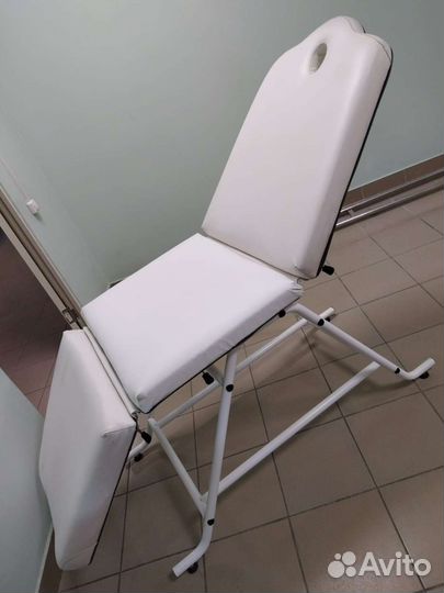 Кушетка для косметолога