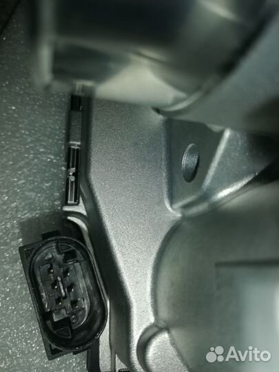 Дроссельная заслонка