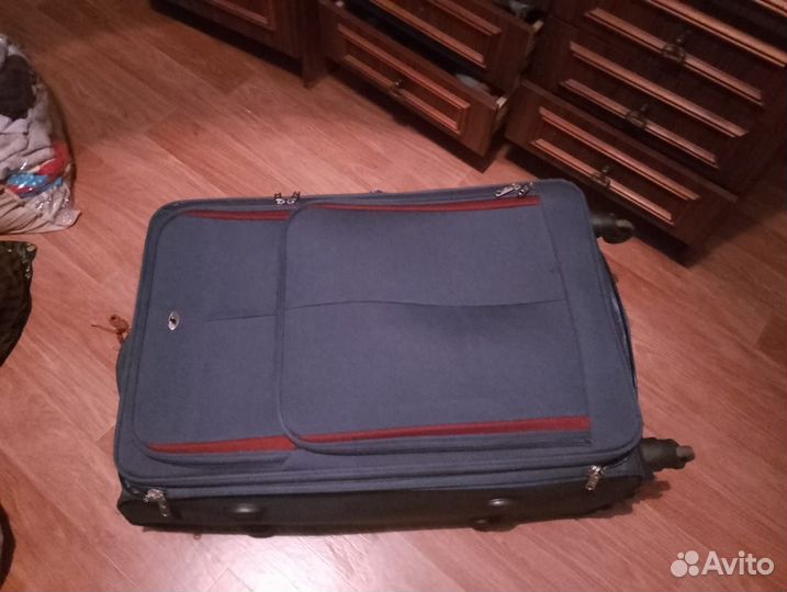 Чемодан большой xl