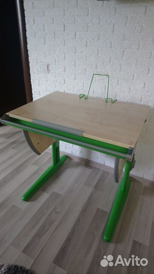 Растущая парта дэми