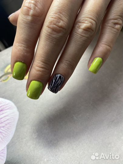 Маникюр и педикюр