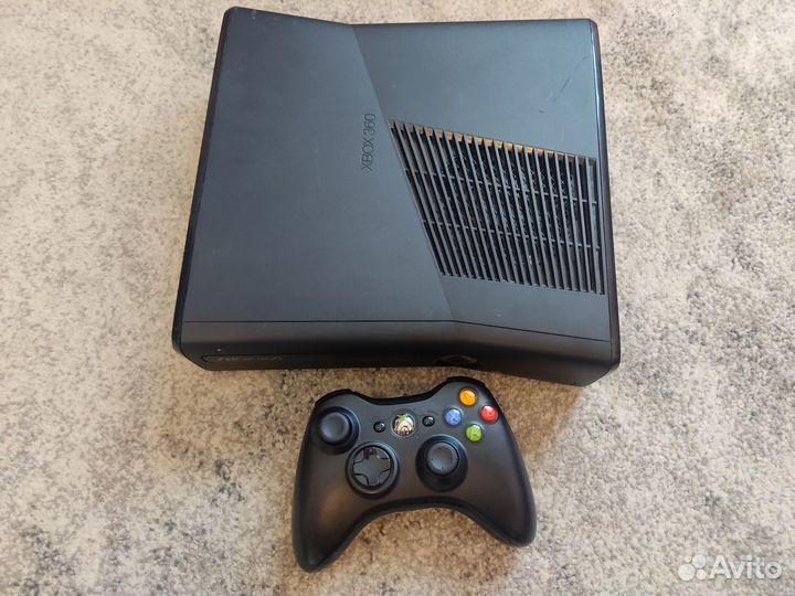Прошитый Xbox 360 250Gb+47 игр