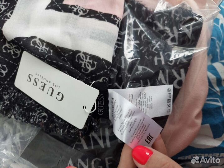 Палантин guess новый