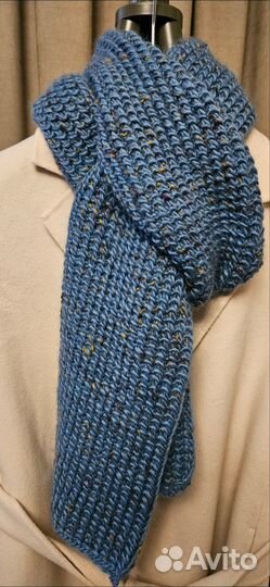 Шарф ручной вязки