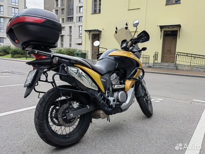 Honda Transalp xl700