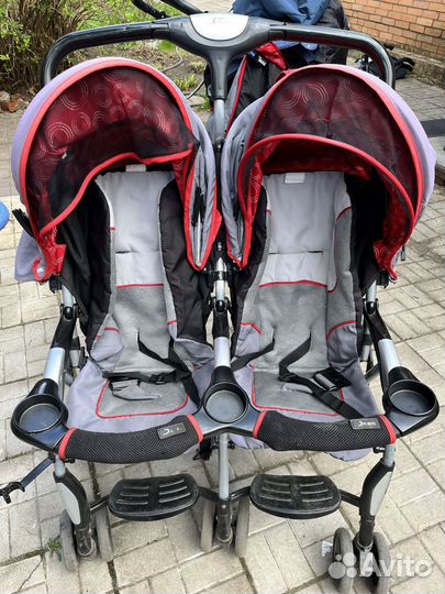 Коляска для двойни или погодок
