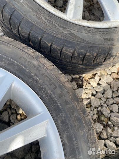 215/45 R16 Nokian Tyres Hakka Blue 3 Лето Литые R1