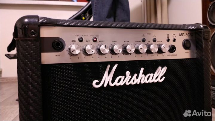 Гитарный комбоусилитель marshall MG15CFX