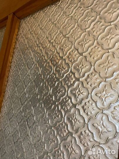 Дверь межкомнатная бу массив