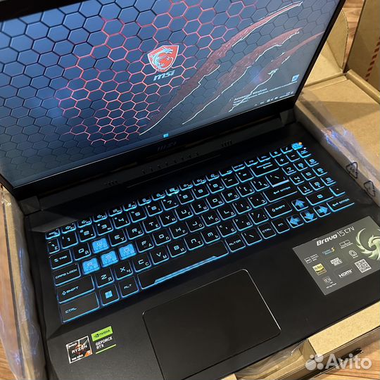 MSI Модель: 15 C7VE-070XRU RTX4050(6гб) озу 16 гб