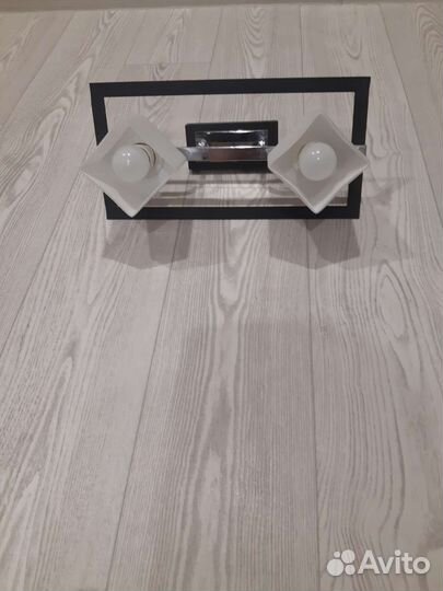 Светильник потолочный