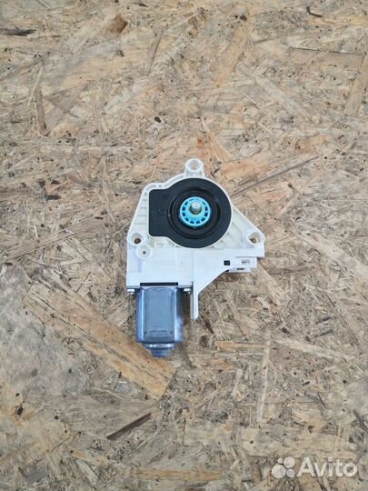 Моторчик стеклоподъемника Volkswagen Touareg