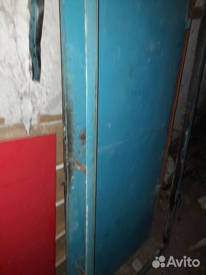 Дверь входная металлическая