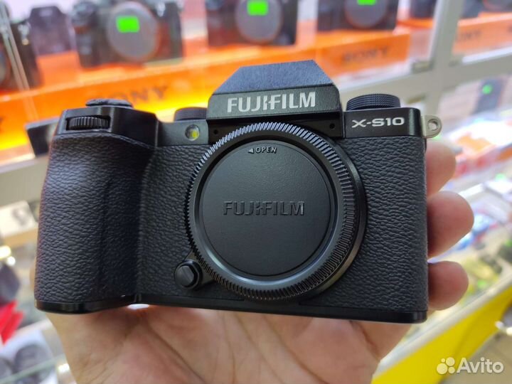 Fujifilm X-S10 Body пробег 4.130 кадров