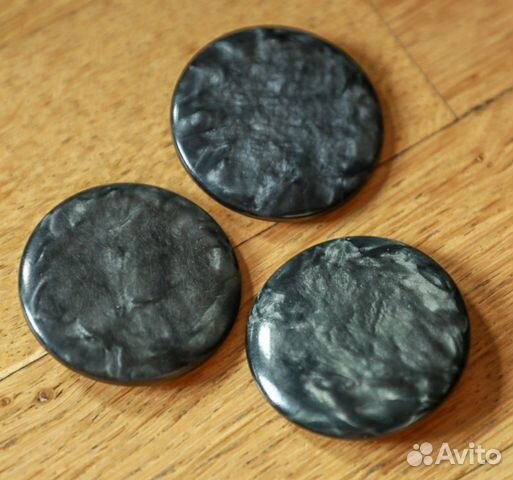 Большие винтажные пуговицы