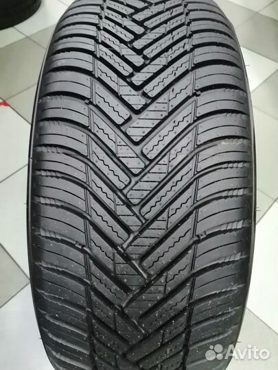 Hankook Kinergy 4S2 H750 205/50 R17