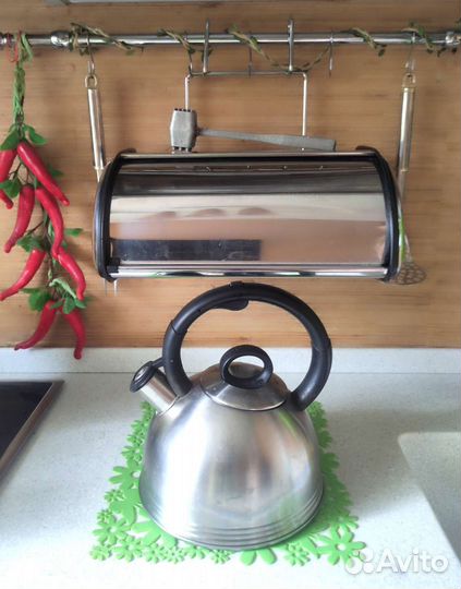 Хлебница металлическая подвесная