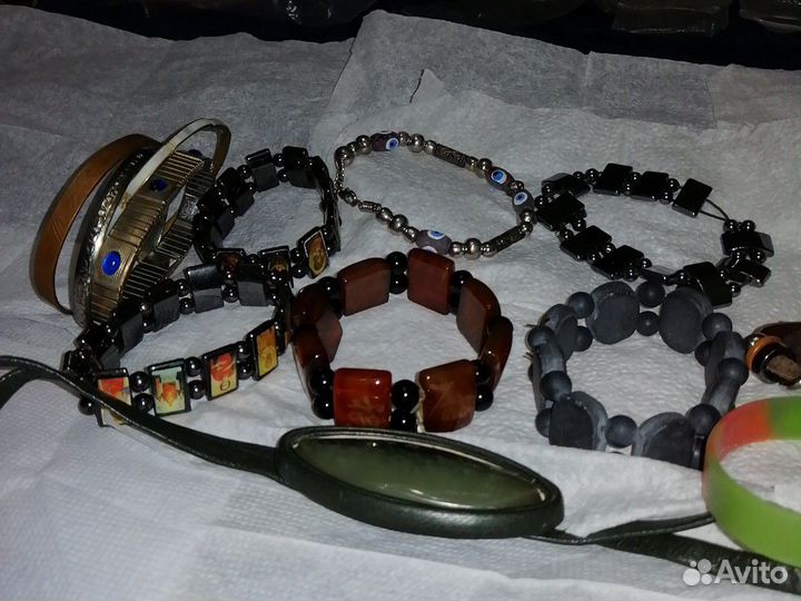 Продам лечебные браслеты на руку