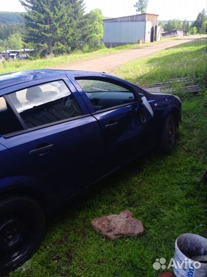 Opel Astra 1.4 МТ, 2009, 230 000 км