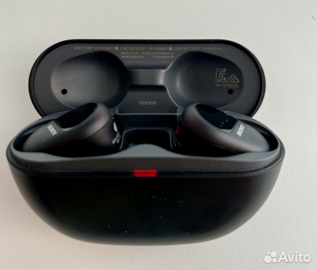 Беспроводные наушники Sony WF-SP800N, черные