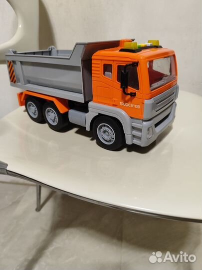 Самосвал для детей